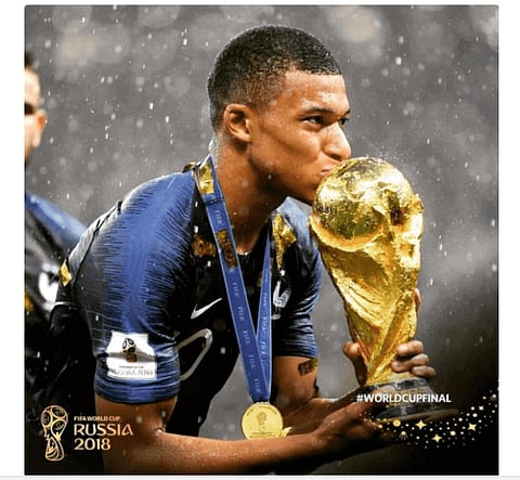 केनिआ सनानि बुत जुथा आरो मद्रिखआ सनानि बलखौ मोन्नो हायो