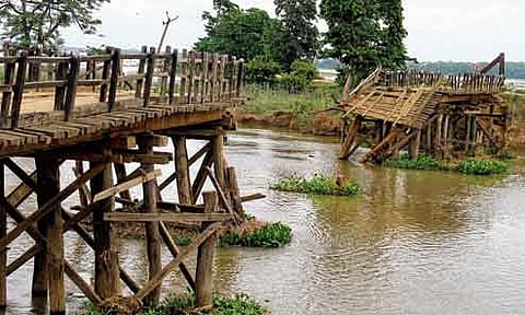 The Odious attempts Of Many Profit Making Contractors Led Overbridge at Gadapani Lying in Precarious Condition