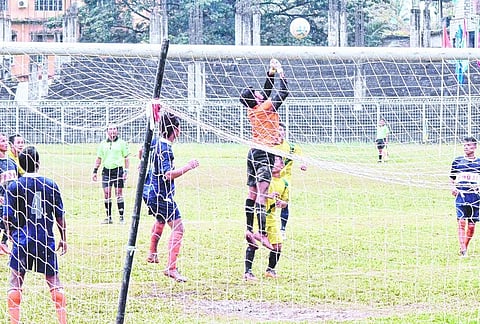Betkuchi High School win Pilik Choudhury U-14 School Football Title