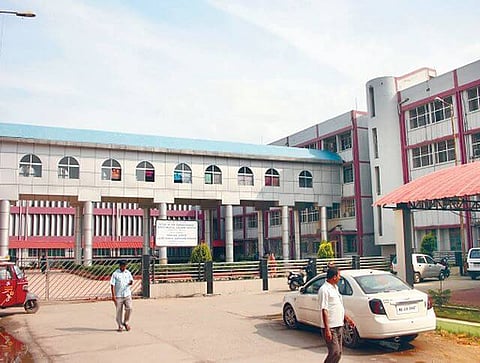 GMC a cashless transaction?