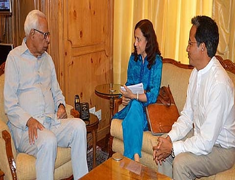 Magsaysay awardee Sonam Wangchuk from Ladakh calls on J&K Governor