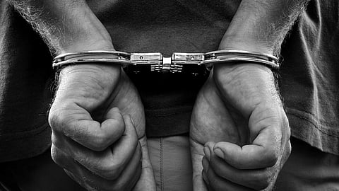 Police arrests man posing as journalist for demanding money in Dibrugarh