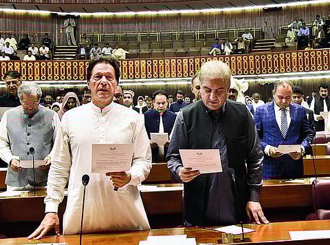 Pakistan’s New National Assembly Begins, 329 Members Take Oath