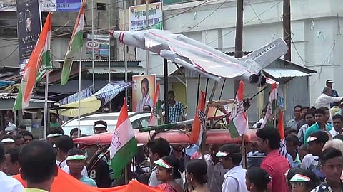 Rafale Deal Row: Tripura Congress Conducts Raj Bhawan Abhiyan Against Fighter Jet Deal Scam