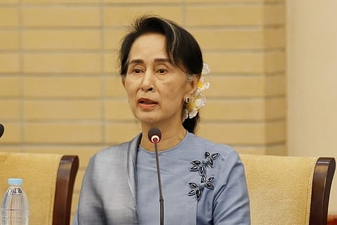 Aung San Suu Kyi Calls for Peace in Trilateral Talks