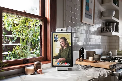 Facebook Releases Smart Speaker 'Portal' for Smart Video Calling