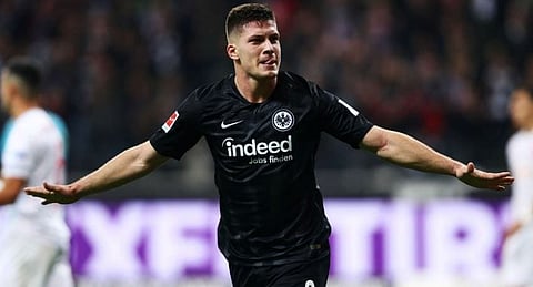 Frankfurt clobber Dusseldorf in Bundesliga tie