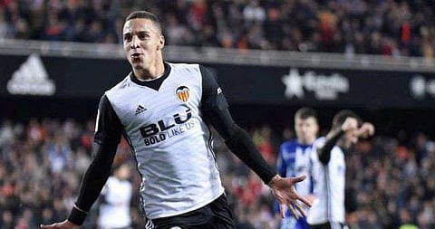 Valencia Rodrigo downplays Man U woes ahead of Champions clash