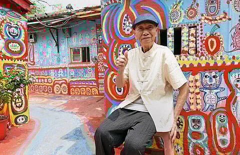 The Creator of A Colourful Taiwanese Village: 96-year-old Rainbow Grandpa!
