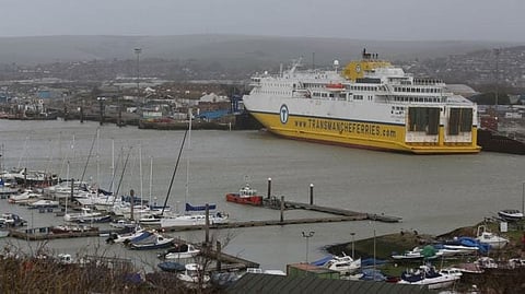 21 People including Young Children Found inside a Refrigerated Lorry at a British Port