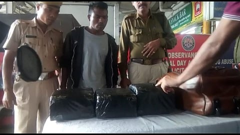 15 kg Ganja recovered by GRP from Rajdhani Express in Guwahati, One Arrested