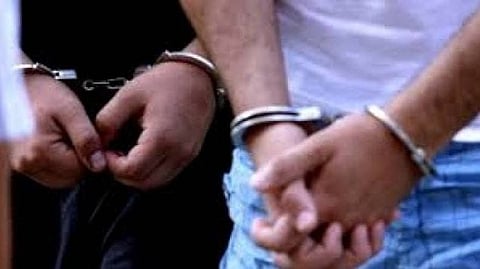 Drug peddlers arrested in Guwahati