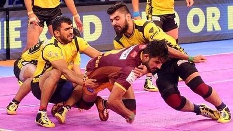 Pro Kabaddi League: Gujarat hammer Patna to book play-off berth