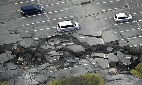 7.5 magnitude quake strikes off New Caledonia