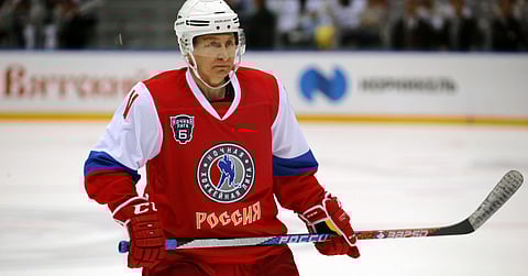 Putin takes part in holiday ice hockey game