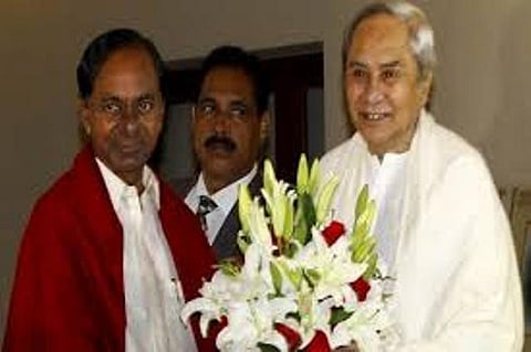 KCR, Naveen Patnaik For Unification of Regional Parties