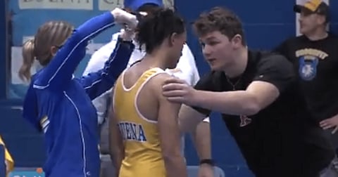 Referee Tells US School Wrestler to Cut Dreadlocks or Forfeit Match