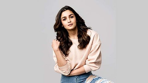 "The World Can Do With One Less Opinion", Says Alia Bhatt on Kangana Ranaut Slamming Her For Not Speaking Up