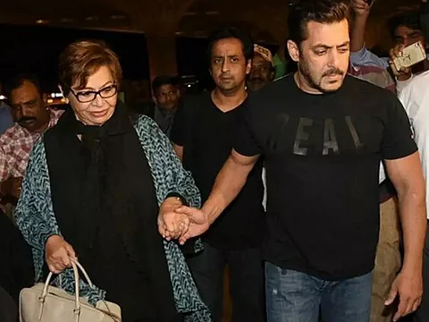 Iconic Women Helen R Khan