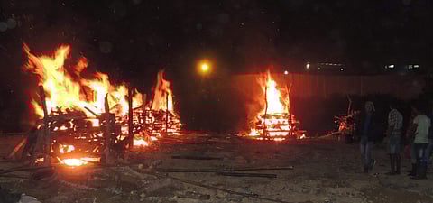 Families in Punjab refuse to perform last rites of those who died from coronavirus