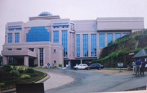 Man Falls From The Fourth Floor of Sankardev Netralaya