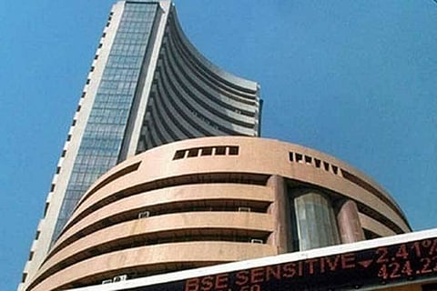 High oil price, inflationary fears subdue market