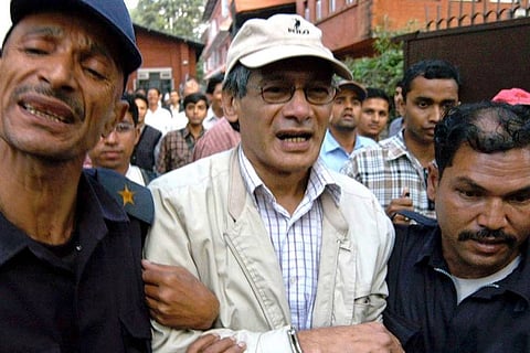 Of Charles Sobhraj’s heart, putting your foot down, and an immigrant’s daughter in America