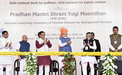 Workers witness launch of Pradhan Mantri Shram Yogi Maan-dhan Yojana by Narendra Modi