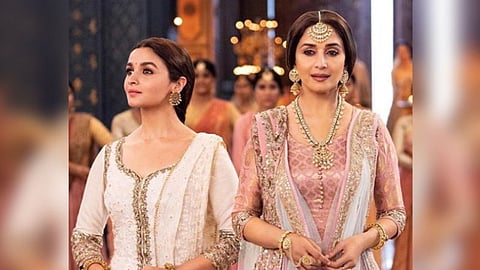Madhuri Dixit Lauds Kalank Co-Star Alia Bhatt, Says She Reminds Her of Herself