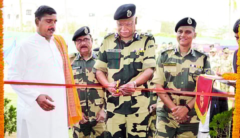 BSF Director General Rajni Kant Mishra inaugurates gym
