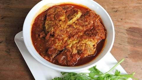 Spice Omelette Curry (Masala Umletki Kari): Recipes by Mridula Baljekar