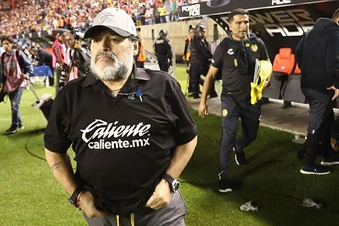 Diego Maradona To Undergo Shoulder Surgery