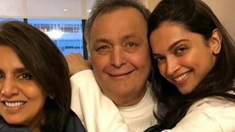 Deepika Padukone Meets Rishi Kapoor, Neetu Kapoor In New York