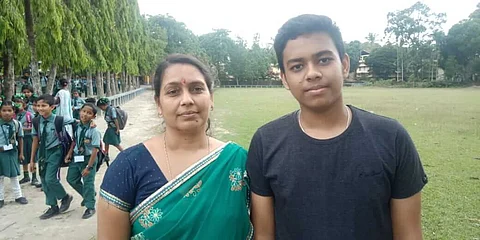 Gossaigaon boy Parthiv Adhikary gets highest mark in Hindi in the state, five meritorious students felicitated