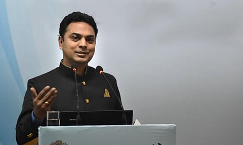 India Needs Few Mega Banks To Compete Globally: Krishnamurthy V Subramanian