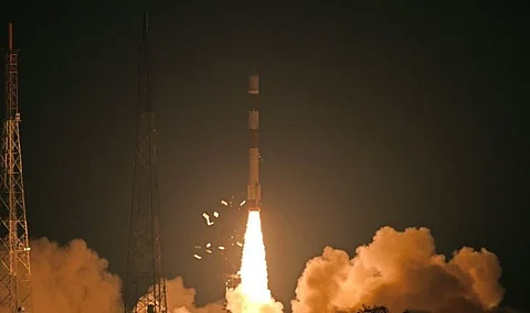 India launches RISAT-2B Surveillance Satellite Into Orbit