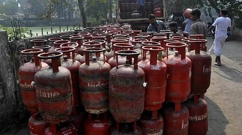 Rate of non-subsidised LPG cylinder increases from November 1