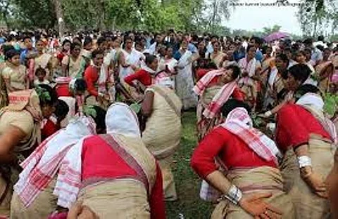 Phaat Bihu kicks off in Dhakuakhana sub-division of Lakhimpur with a three-day long programme