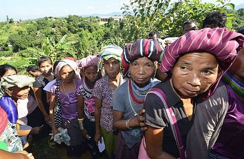 Reang refugees residing in camps at Kanchanpur attack police in Tripura, four injured