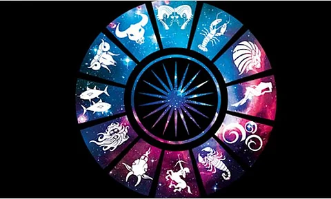 3 State Governments Turn To Astrology To Ensure Survival, Claims Seer