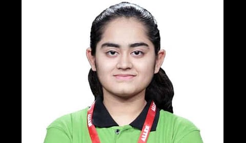 Stuti Khandwala achieves a rare feat by clearing NEET, JIPMER, AIIMS and JEE, all at once