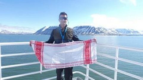 Assam youth Ritu Raj Phukan joins Arctic expedition, releases book at North Pole