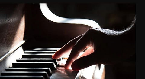 Music Session Improves Patient-Therapist Bond