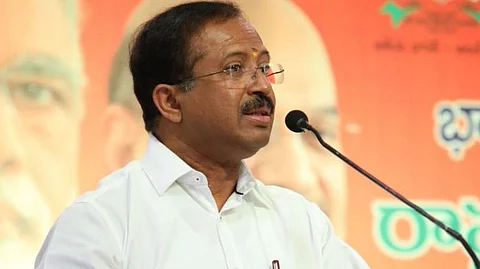 Indians On Board Tanker Safe: Muraleedharan