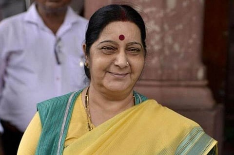 Celebs mourn the sudden demise of Sushma Swaraj: Filmstars tweet heartfelt messages
