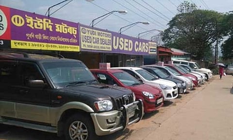 Used Car Market Receives A Setback; Big Players To Survive