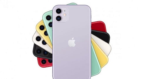 Apple iPhone Lovers Thronged Stores in India Heralding for Diwali