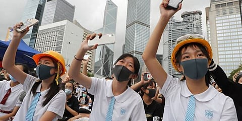 Hong Kong Students Adds Their Voices to Anti-Govt Protests