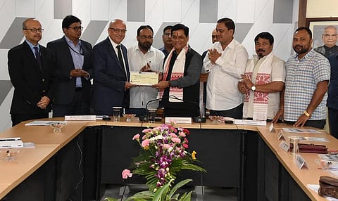 Sarbananda Sonowal Visits NRL To Take Stock of Expansion Project