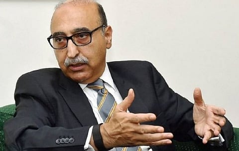 Ex-Pak envoy Abdul Basit mistakes porn star for J&K pellet-gun victim